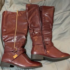 JustFab boots size 10